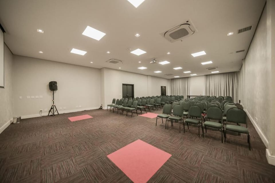 Intercity São Paulo Nações Unidas Hotel in Sao Paulo City