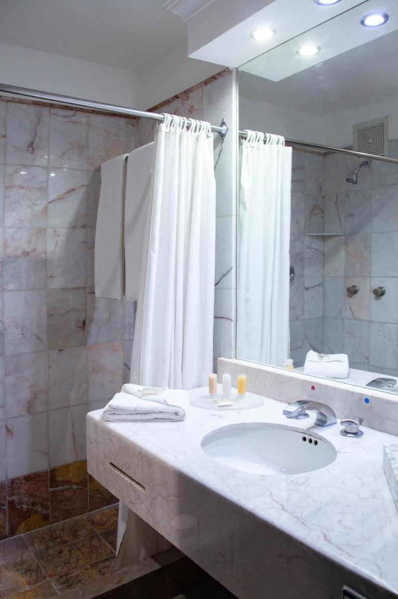 Plaza Camelinas Hotel Hotel in Santiago de Queretaro