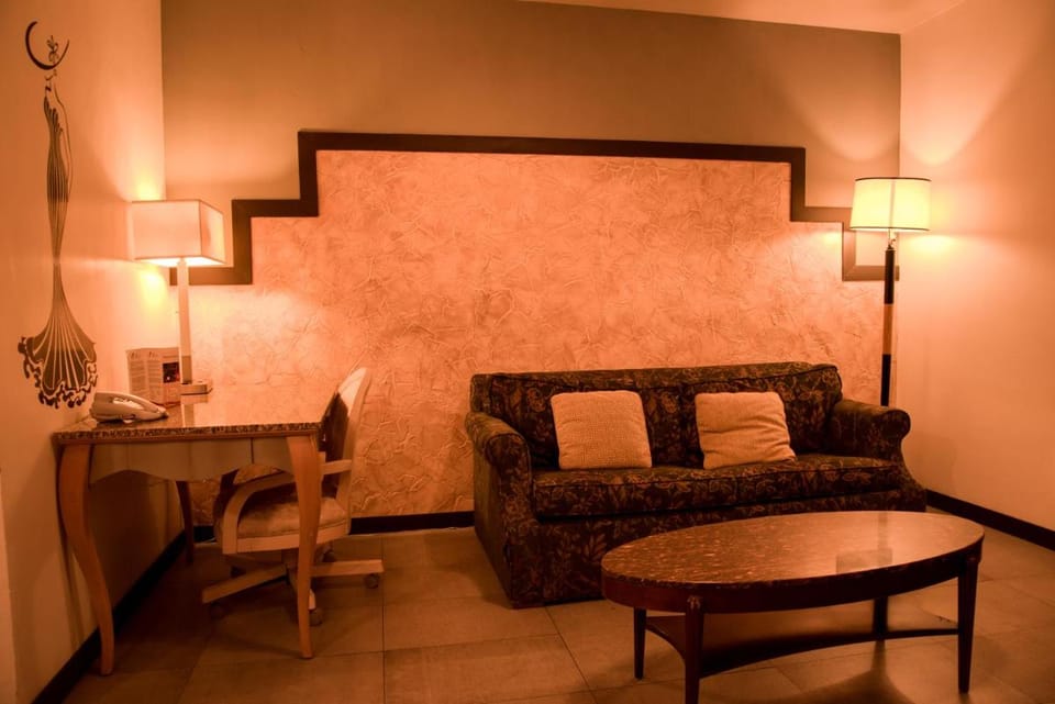 Business Hotel & Suites María Bonita Hotel in Ciudad Juarez