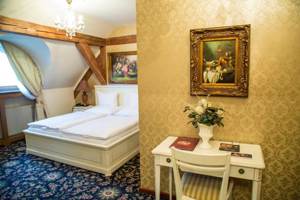 Chateau Zbiroh Hotel in Czechia