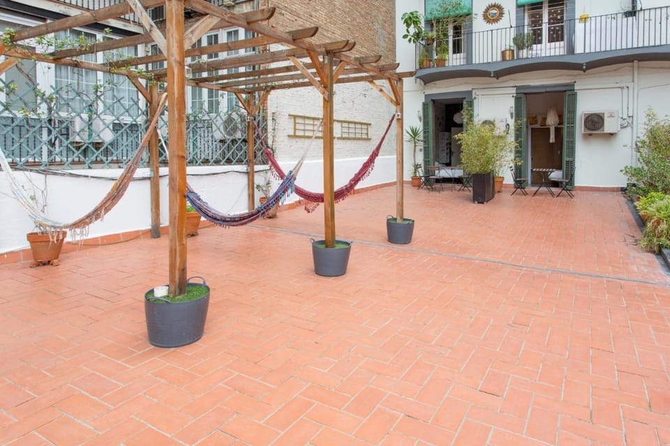 ZOOROOMS Boutique Guesthouse Bed and Breakfast in Barcelona