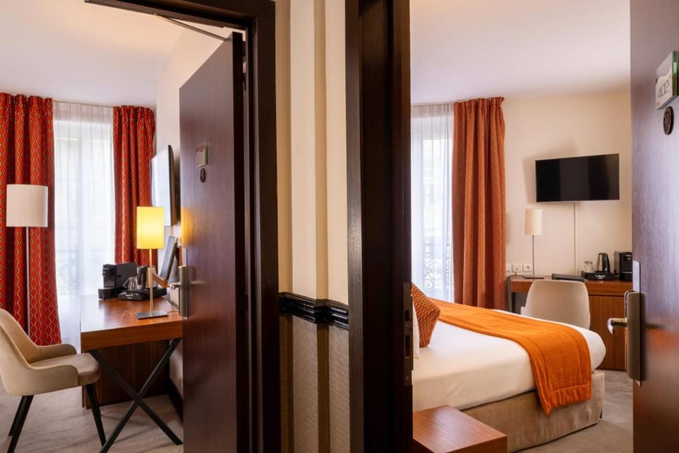 Hotel Elysees Bassano Hotel in Paris