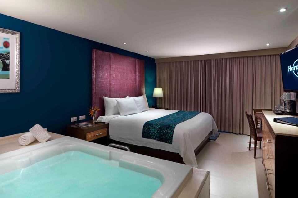 Hard Rock Hotel Cancun - All Inclusive Resort in Cancun