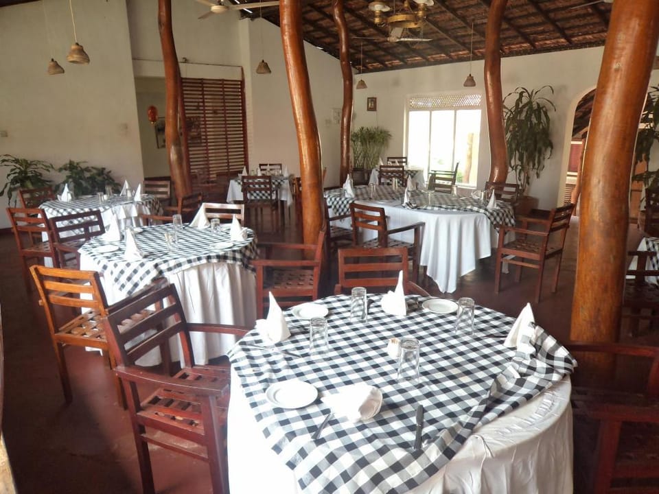 Habarana Inn Hotel in Sri Lanka