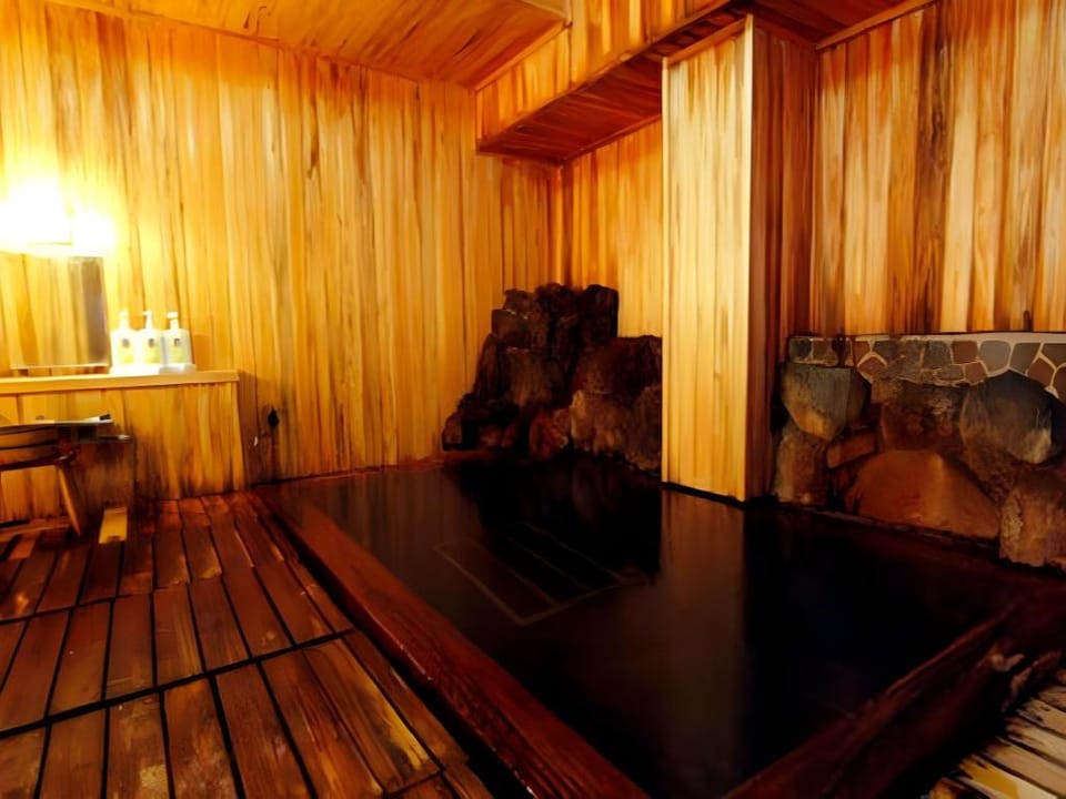 Senshinkan Matsuya Ryokan in Shimotakai District