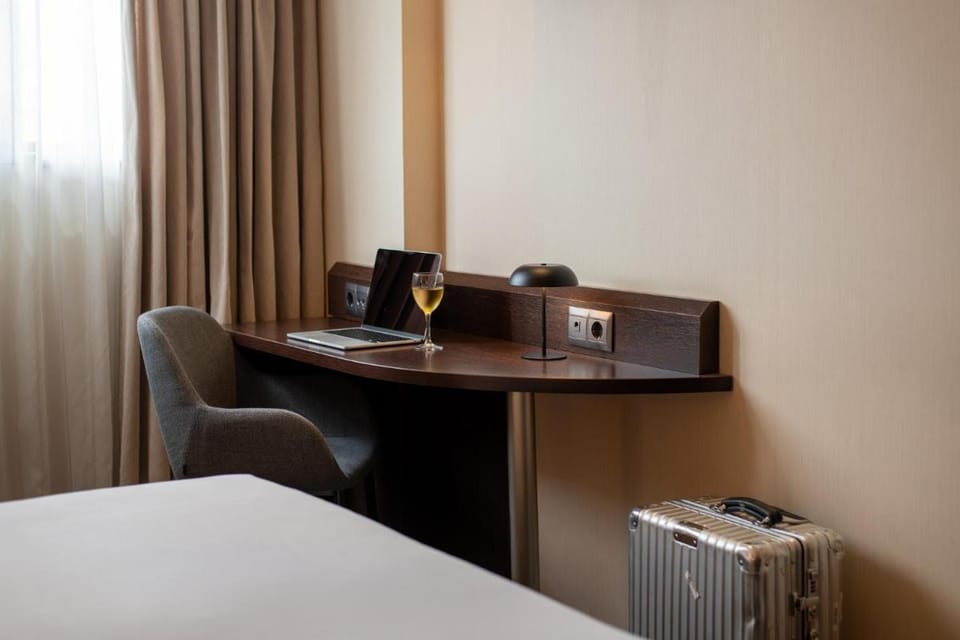 Hcc Lugano Hotel in Barcelona