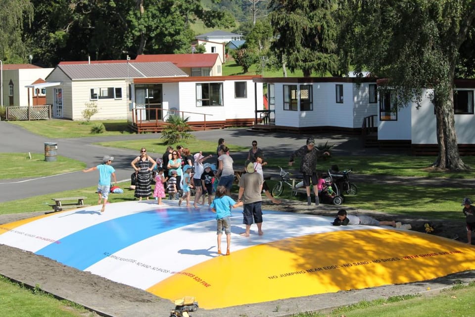 Whanganui River Top 10 Holiday Park Campground/ 
RV Resort in Whanganui