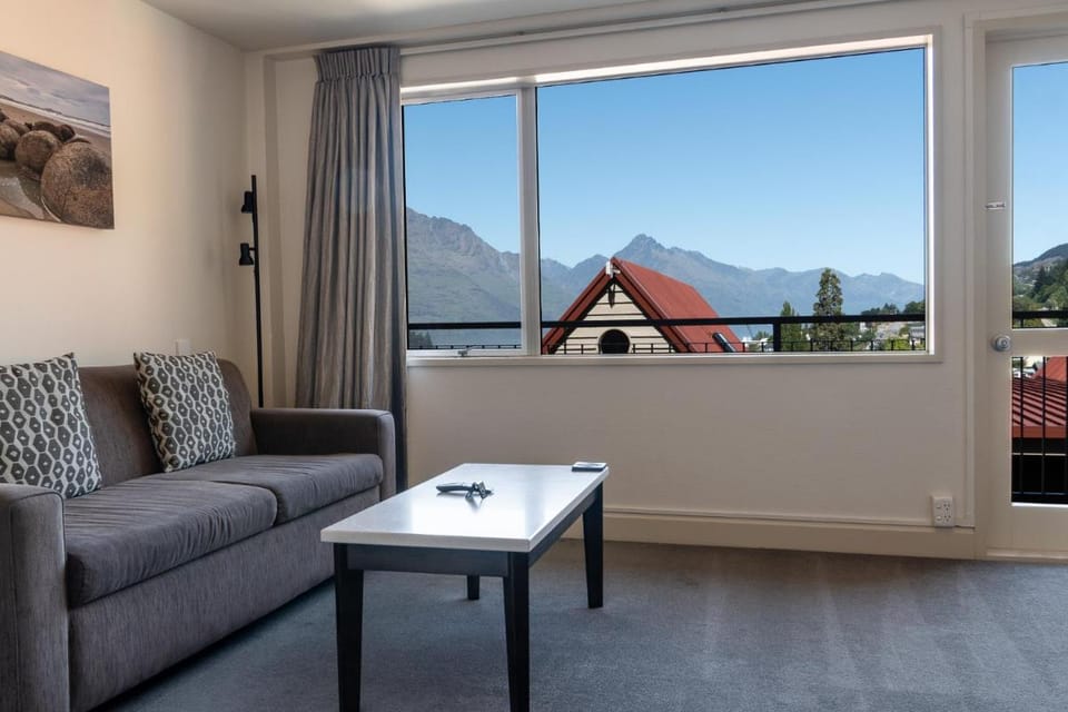 Turner Heights Townhouses Apartment hotel in Queenstown
