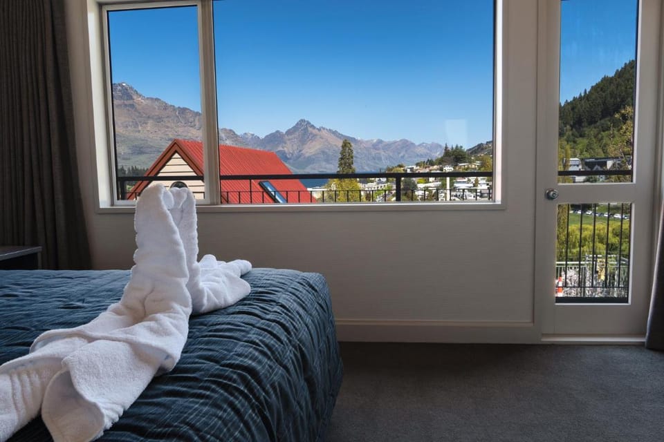 Turner Heights Townhouses Apartment hotel in Queenstown