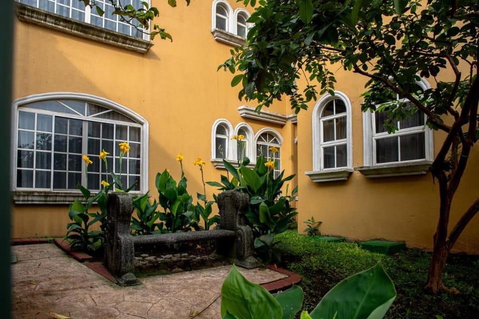 Casa Conde Hotel & Suites Apartment in San Jose