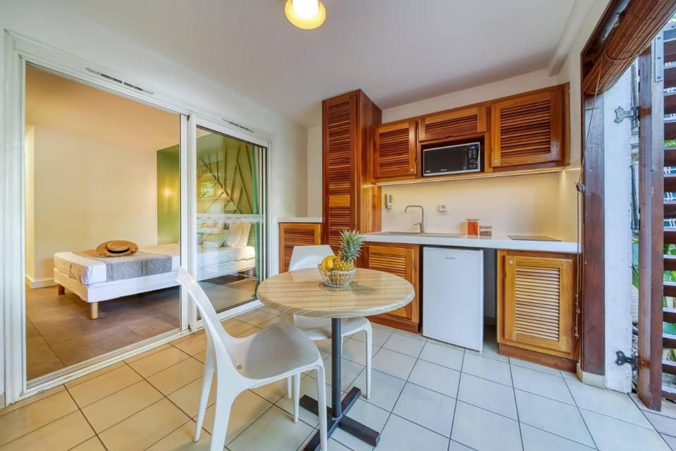 Résidence Tropic Appart Hotel Apartment hotel in Saint-Paul