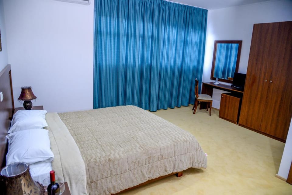 Arta Palace Hotel in Peloponnese, Western Greece and the Ionian