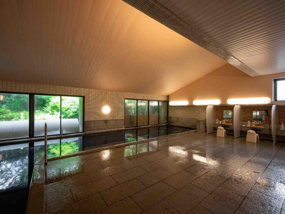 Awara Onsen Minoya Taiheikaku Ryokan in Japan