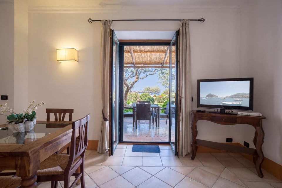 Tenuta Del Poggio Antico Hotel in Forio