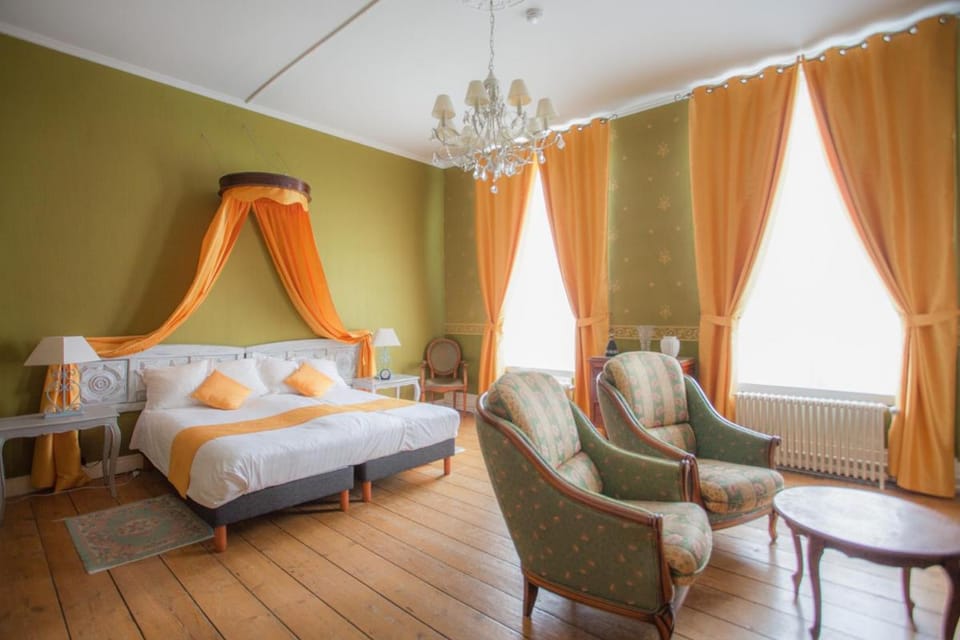 Hotel Chateau de Moulin le Comte Bed and Breakfast in Hauts-de-France