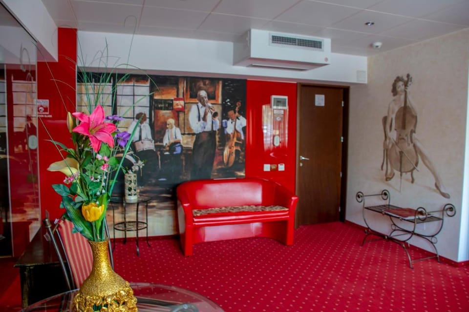 LEGENDS CHAMBERS by Grand Pier boutique trade mark location, 4 star rooms with unique historical themes decors with free breakfast only for king rooms and booking stays minim 4 nights Villa in Bucharest