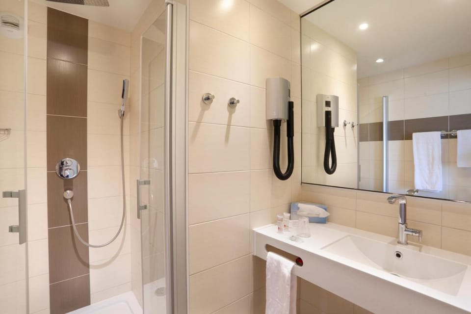 B&B HOTEL Montbéliard-Sochaux Hotel in Switzerland