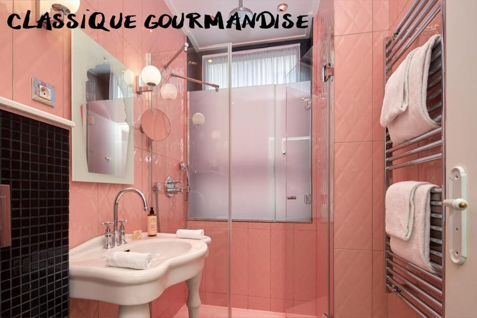 Vice Versa Hotel in Paris
