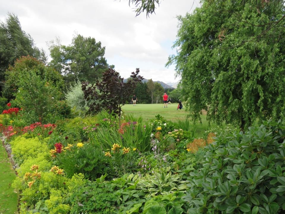 Marchmont Gardens Bed and Breakfast in Hanmer Springs