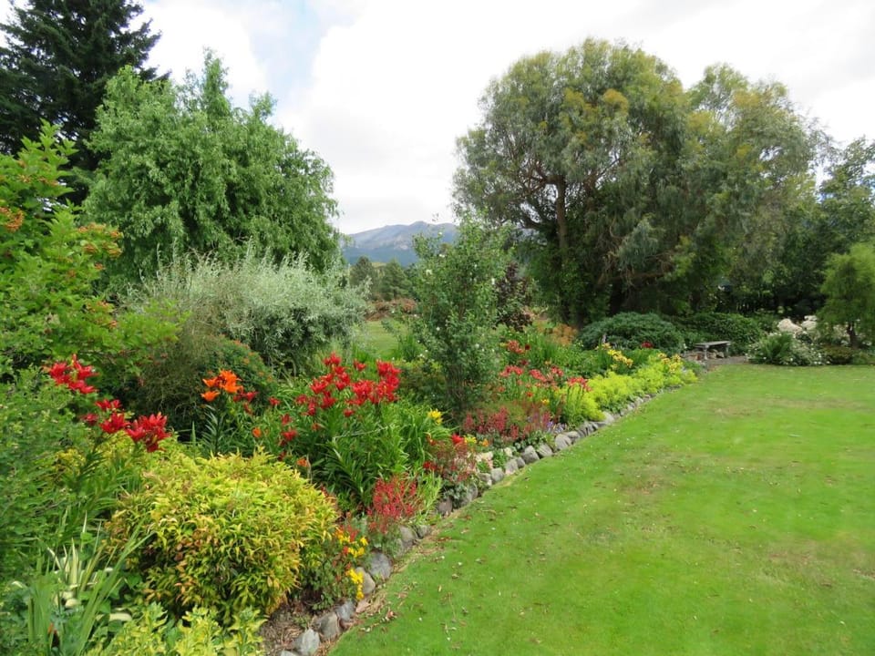 Marchmont Gardens Bed and Breakfast in Hanmer Springs
