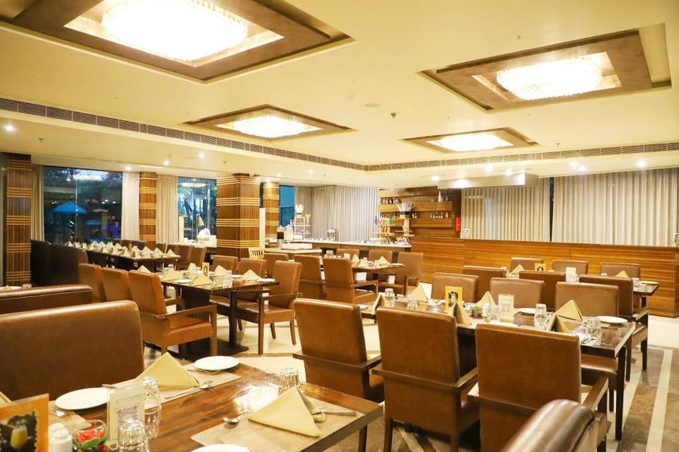 Boulevard9, Nadiad - IHCL SeleQtions Resort in Gujarat