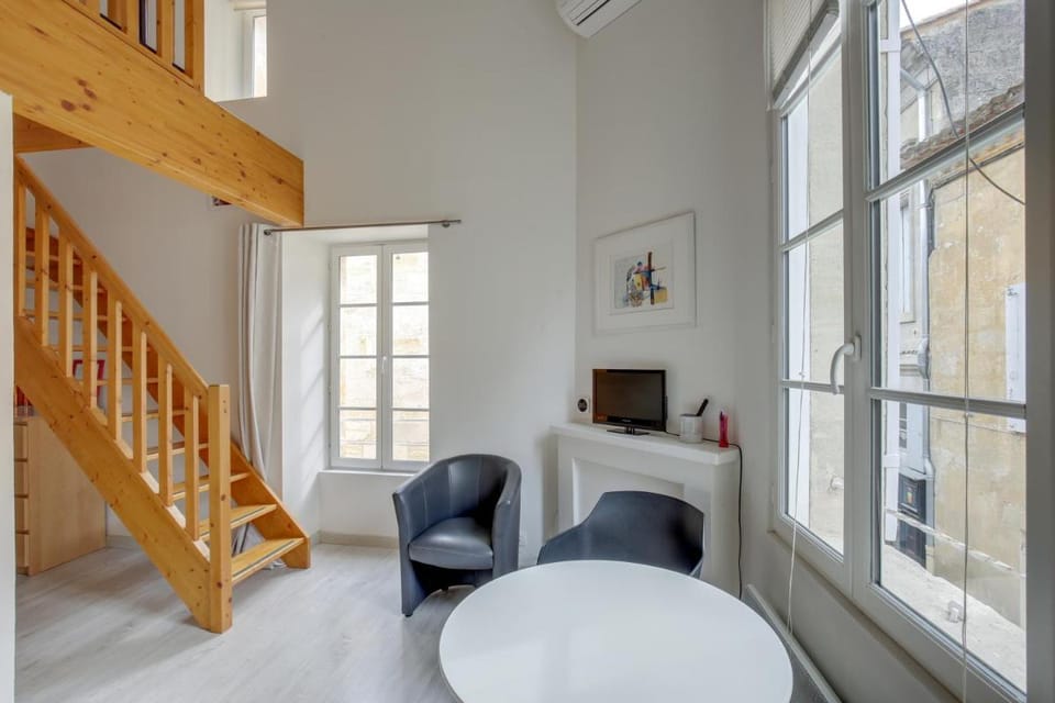 Logis Andraud Studios Vacation rental in Saint-Émilion