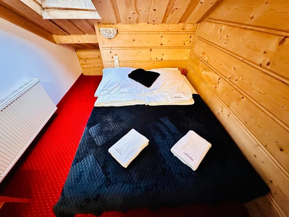 Willa u podnóża Tatr Cztery Pory Roku Bed and Breakfast in Lesser Poland Voivodeship
