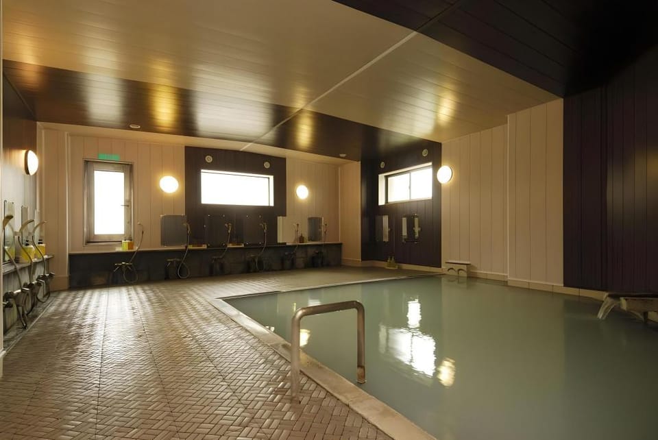 Shiga Kogen Hotel Ichiboukaku Ryokan in Shimotakai District