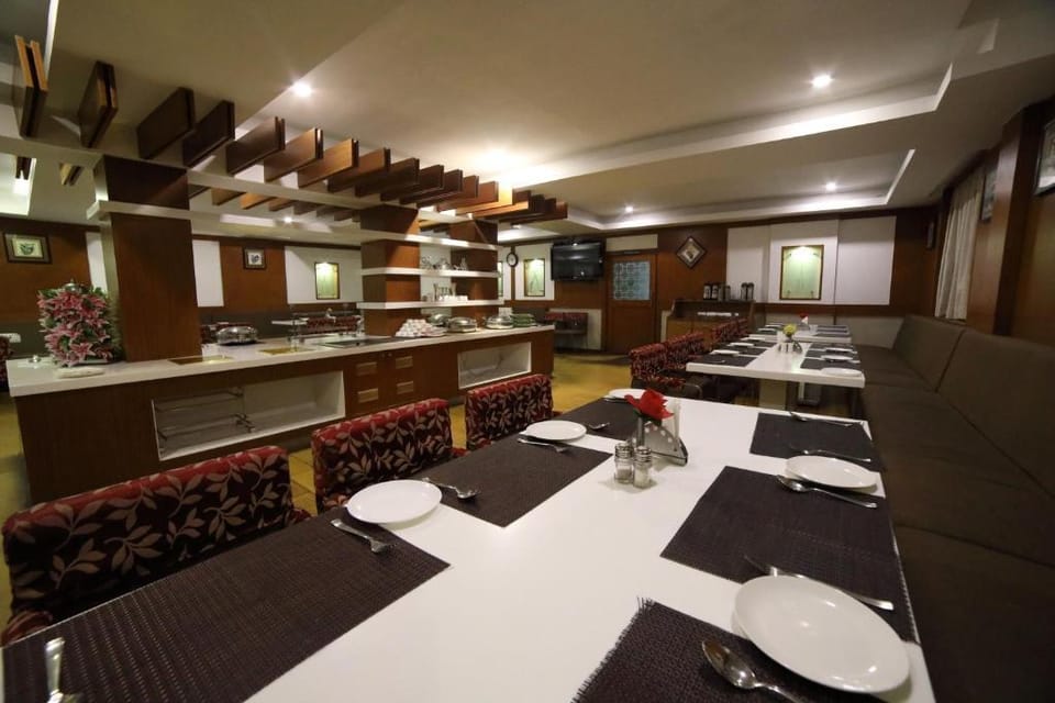 Maple Tree Hotels Hotel in Chennai