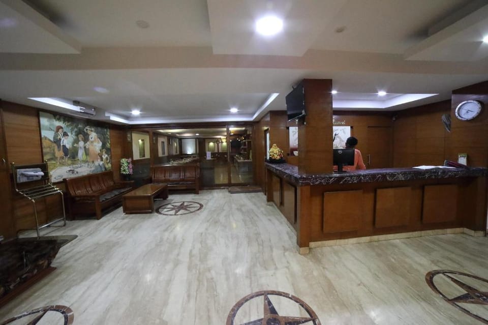 Maple Tree Hotels Hotel in Chennai