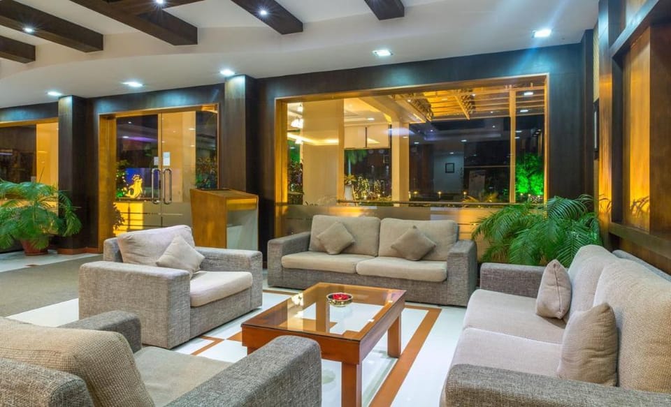 RUSTIC LEISURES Hotel in Vypin