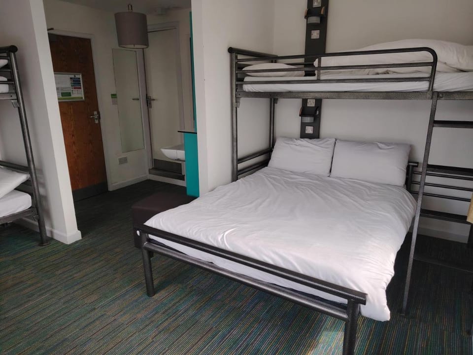 YHA Malham Hostel in Craven District