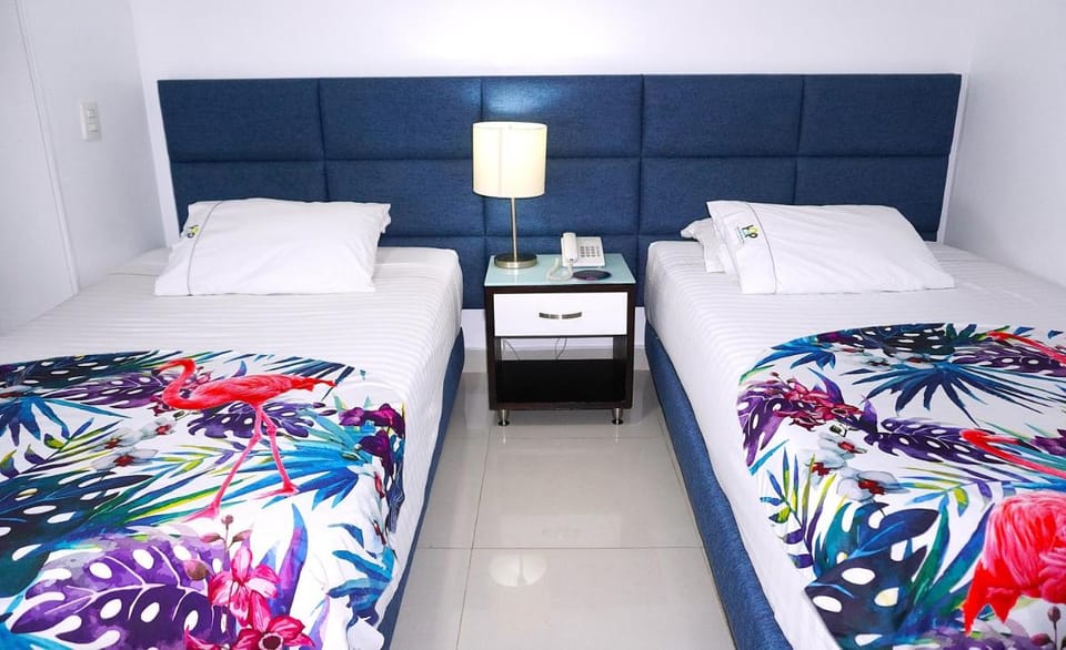 Hotel Bolivariana Plaza Hotel in Medellin
