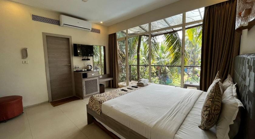 Sharanam Green Resort Hotel in Calangute