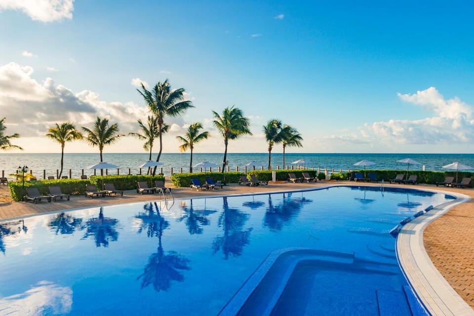 Ocean Maya Royale Adults Only - All Inclusive Resort in Playa del Carmen