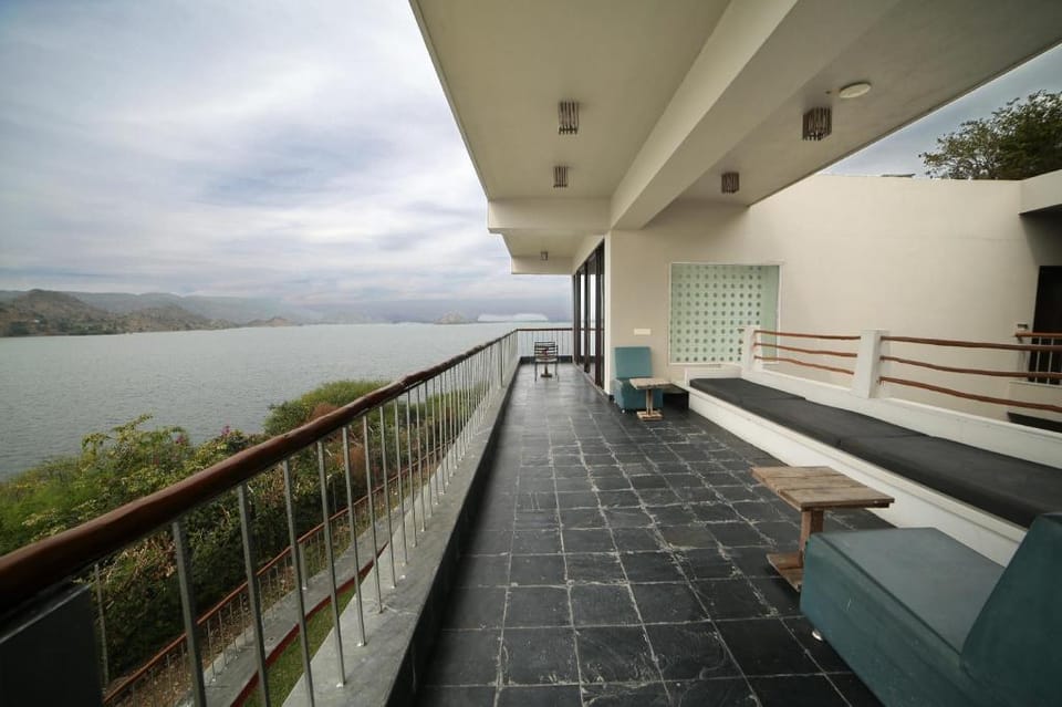 Jaisamand Island Resort Resort in Gujarat