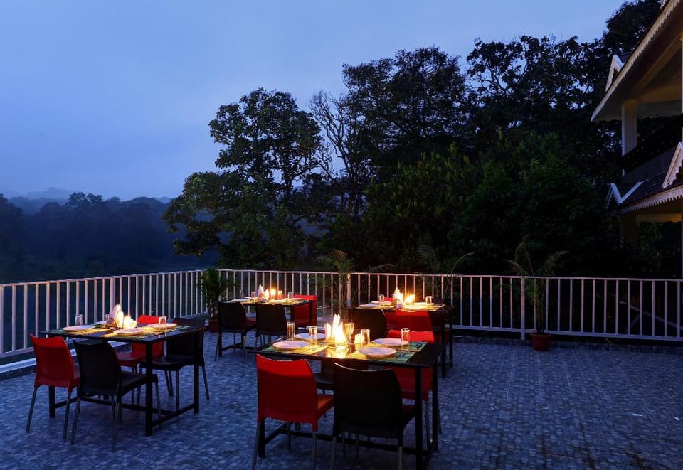 Periyar Nest Resort Hotel in Kerala