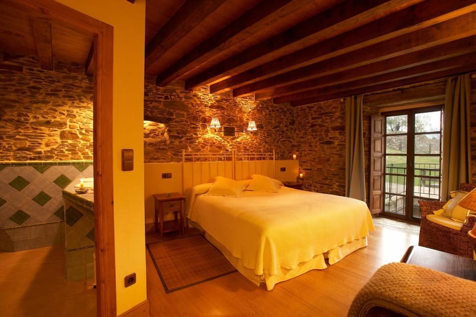 Areal Hotel in A Mariña Occidental