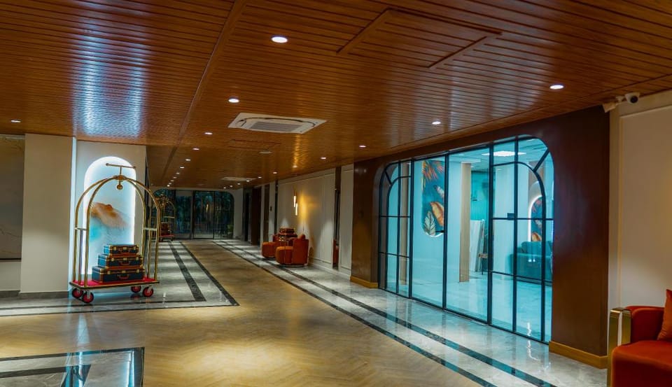 Trunk and Trolley Gachibowli Hotel in Hyderabad