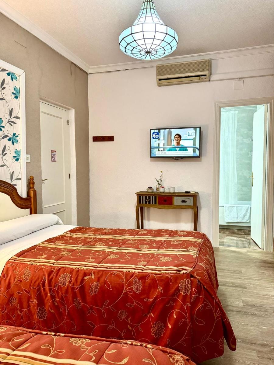 Pension Zurita Bed and Breakfast in Granada