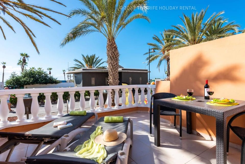 Tenerife Royal Gardens - Viviendas Vacacionales Resort in Playa de las Americas