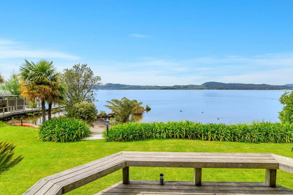 Koura Lodge Bed and Breakfast in Rotorua