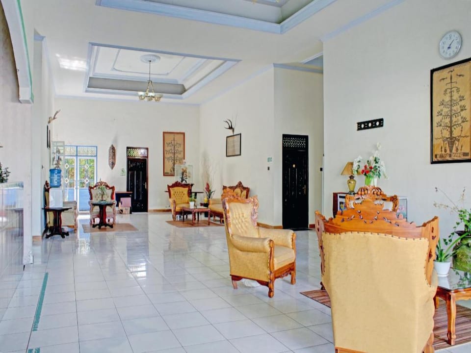 Capital O 90417 Hotel Batu Suli Internasional Hotel in Indonesia