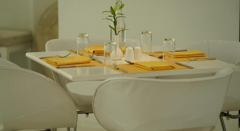 Hotel Kohinoor Elite near BKC Hotel in Mumbai