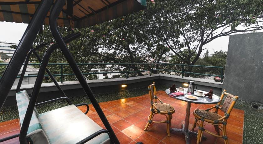Budget Inn Bellevue Bed and Breakfast in Gujarat
