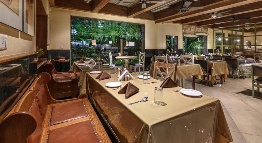Budget Inn Bellevue Bed and Breakfast in Gujarat