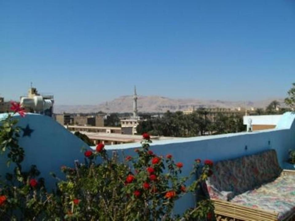 Bob Marley House Sherief Hotel Luxor Hostel in Luxor