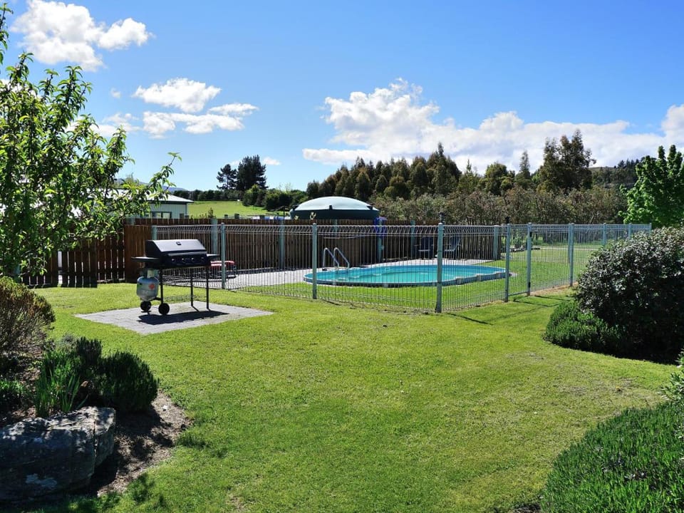 Central Chalets Ltd Motel in Alexandra