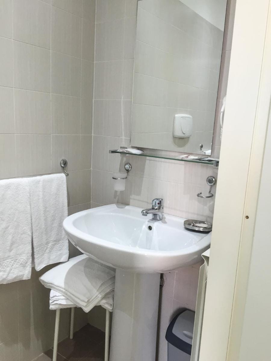 Vatican City Holidays Guesthouse Bed and Breakfast in Rome