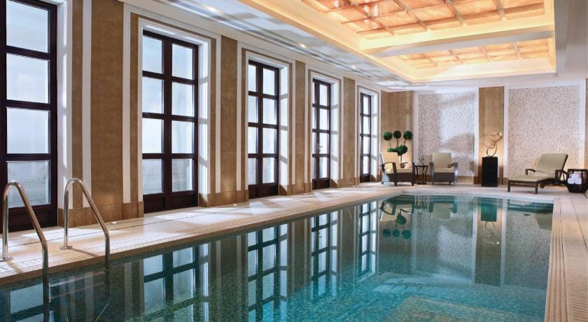 Four Seasons Hotel Hangzhou At West Lake Hotel in Hangzhou